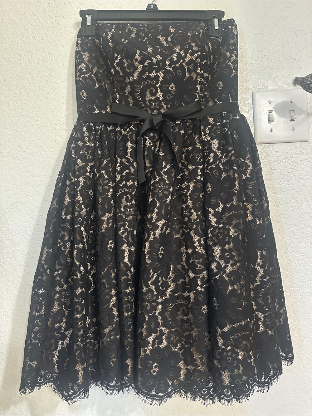 Robert Rodriguez Lace cocktail dress